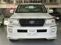 تۆیۆتا لاند کروزەر